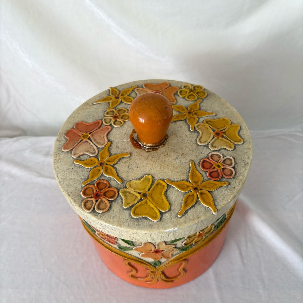 Vintage floral orange 70s paper mache storage canister home decor accent trinket - Picture 3 of 5